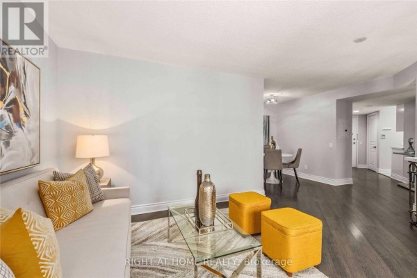 Den - 1029 - 15 Northtown Way, Toronto, ON M2N7A2 Photo 5