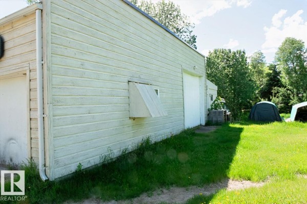 Kitchen - 1029 Twp Road 522, Rural Parkland County, AB T7X1X8 Photo 3
