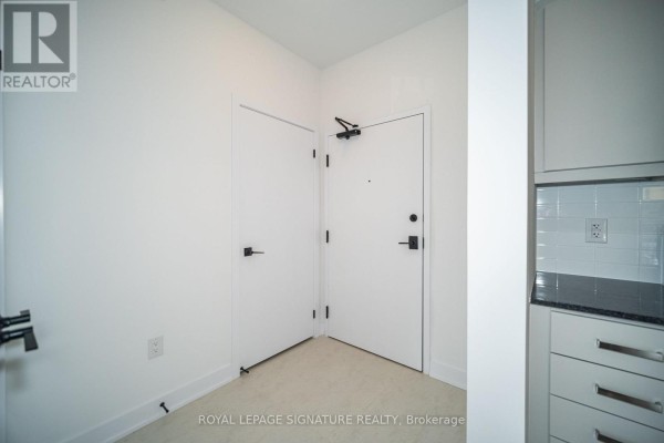 103 - 1 Chef Lane, Barrie, ON L9J0T1 Photo 5