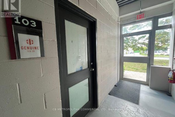103 - 100 Sunrise Avenue, Toronto, ON, photo 2