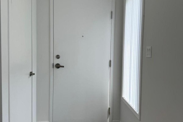 Dining room - #103 - 30 William Jackson Way, Toronto, ON M8X2J4 Photo 3