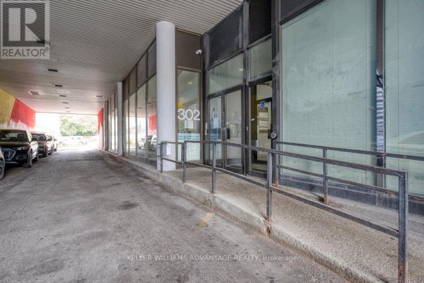 103 - 302 Spadina Avenue, Toronto, ON M5T2E7 Photo 2
