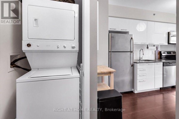 103 - 38 Joe Shuster Way, Toronto, ON M6K0A5 Photo 4