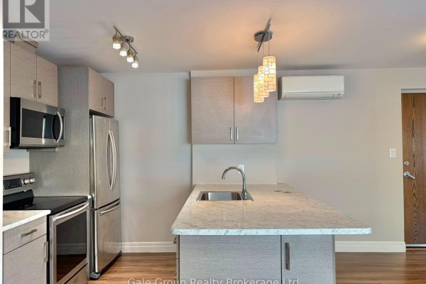 103 - 5 Paisley Boulevard E, Mississauga, ON, photo 2