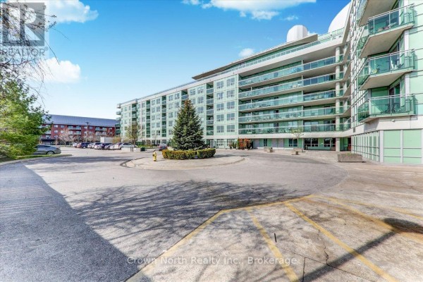 103, Room 1 - 60 Fairfax Crescent, Toronto, ON M1L0E1 Photo 2