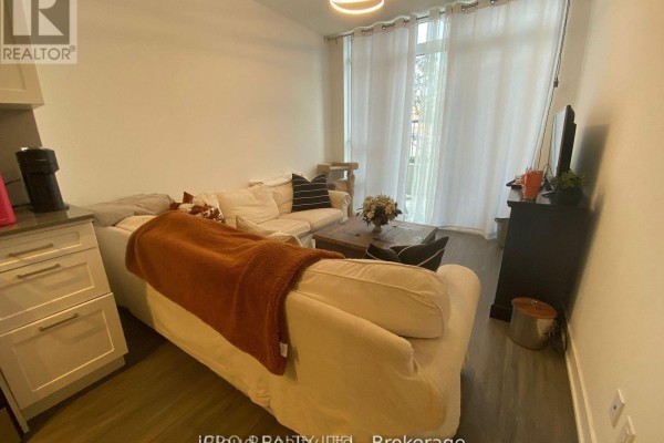 103 - 681 Yonge Street, Barrie, ON L9J0K1 Photo 5