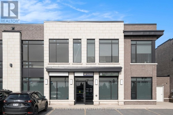 103 & 104 - 2500 St Laurent Boulevard, Ottawa