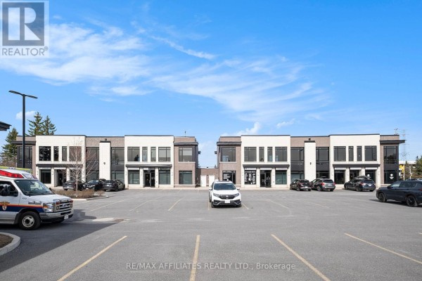 103 & 104 - 2500 St Laurent Boulevard, Ottawa, ON K1H1B1 Photo 2
