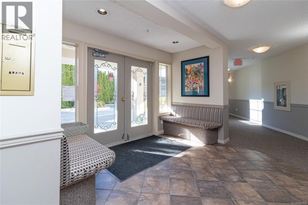 Laundry room - 103 1 Buddy Rd, View Royal, BC V9B1V6 Photo 4