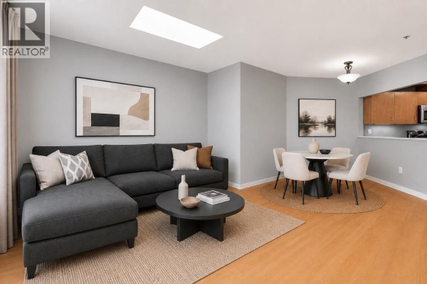103 108 W Esplanade, North Vancouver, BC V7M3M8 Photo 5