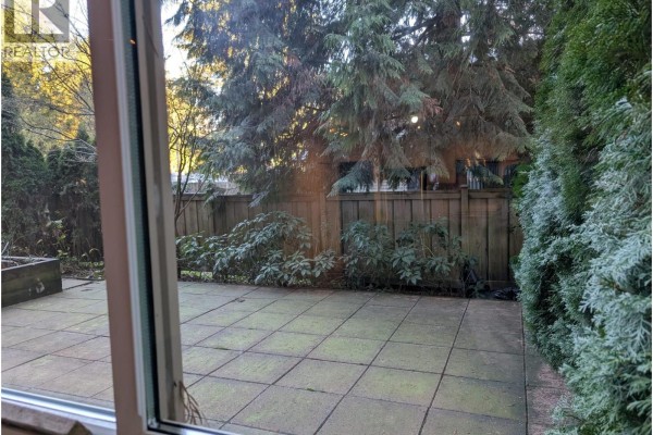 103 1152 Windsor Mews, Coquitlam, BC V3B0N1 Photo 5