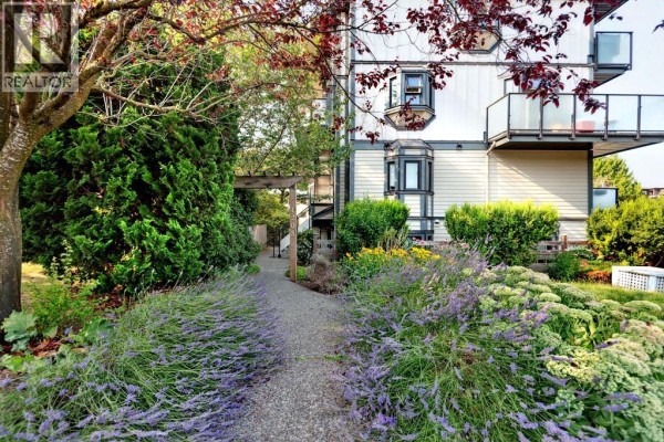 103 1205 W 14th Avenue, Vancouver, BC V6H1P7 Photo 3