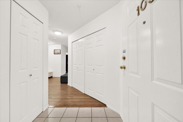 103 12733 72 Avenue, Surrey, BC V3W2M7 Photo 4