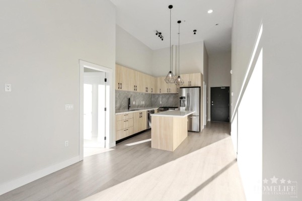 103 14858 60 Avenue, Surrey, BC V3S0B5 Photo 4