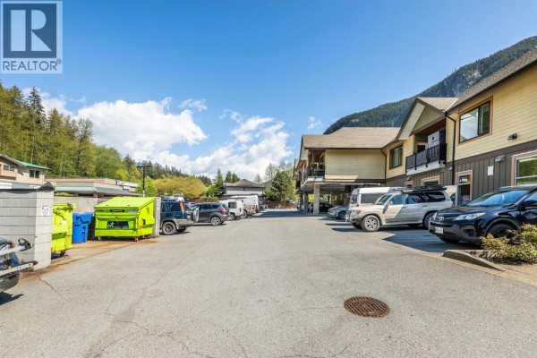 103 1909 Maple Drive, Squamish, BC V8B0T1 Photo 5