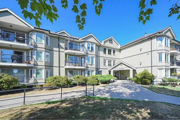 103 20881 56 Avenue, Langley, BC V3A3Z3 Photo 4