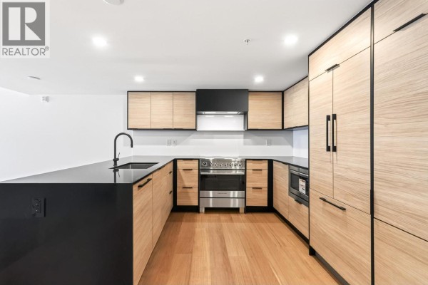 103 6485 Manitoba Street, Vancouver, BC V5Y0P7 Photo 5