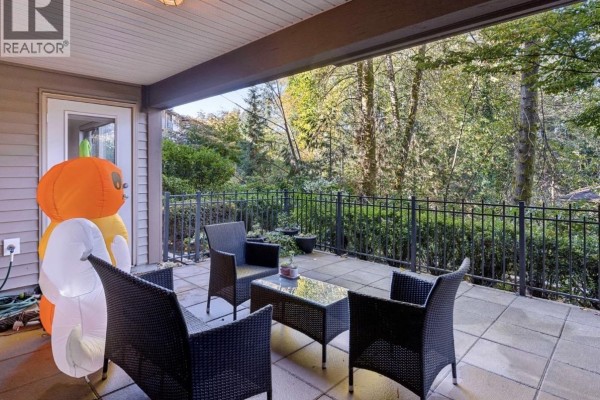 103 700 Klahanie Drive, Port Moody, BC V3H5L3 Photo 2