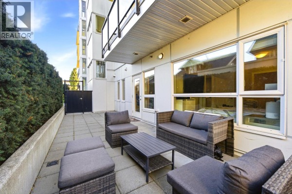 103 809 Fourth Avenue, New Westminster, BC V3M0K1 Photo 3