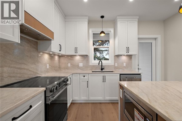Den - 103 954 Preston Way, Langford, BC V9B3B9 Photo 4