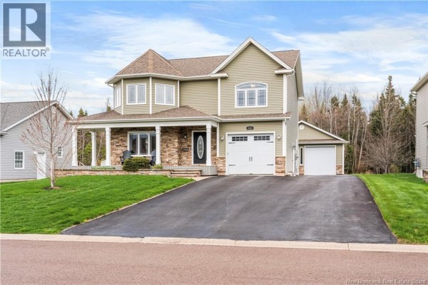 Great room - 103 Bonaventure Street, Dieppe, NB E1A0Z8 Photo 2