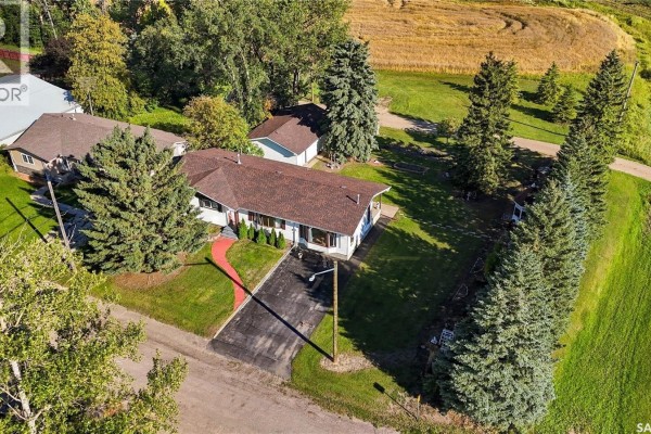 Kitchen - 103 Dianne Street, Balcarres, SK S0G0C0 Photo 2
