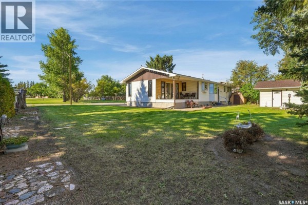 Family room - 103 Dianne Street, Balcarres, SK S0G0C0 Photo 3