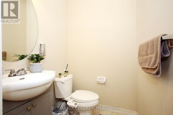 Bedroom 3 - 103 Donovan Heights, Milton, ON L9T0R4 Photo 5