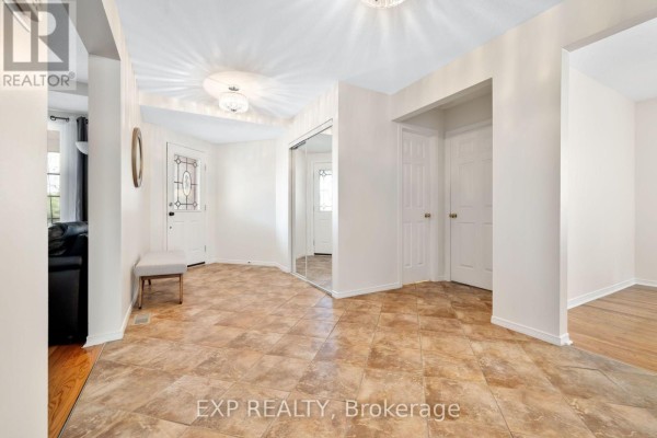 Dining room - 103 Flamborough Way, Ottawa, ON K2K2G1 Photo 5