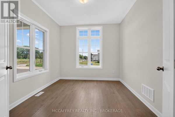 Eating area - 103 Gildersleeve Boulevard, Loyalist, ON K0H1G0 Photo 5