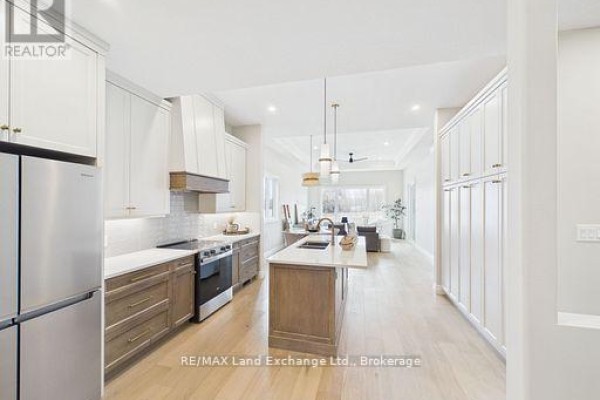 103 Inverness Street N, Kincardine, ON N2Z1J4 Photo 4