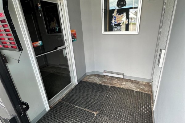 103 Lincoln Road, Grand Falls Windsor, NL A2A1P3 Photo 4