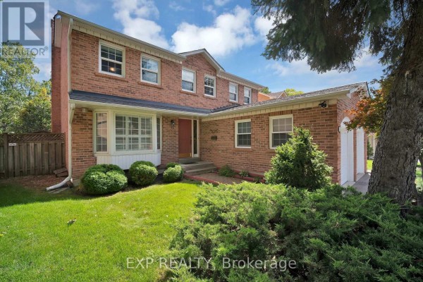 Family room - 103 Longwater Chase, Markham, ON L3R4A9 Photo 4