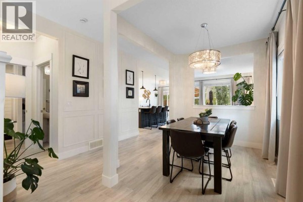 Dining room - 103 Nolancliff Crescent Nw, Calgary, AB T3R0S6 Photo 4