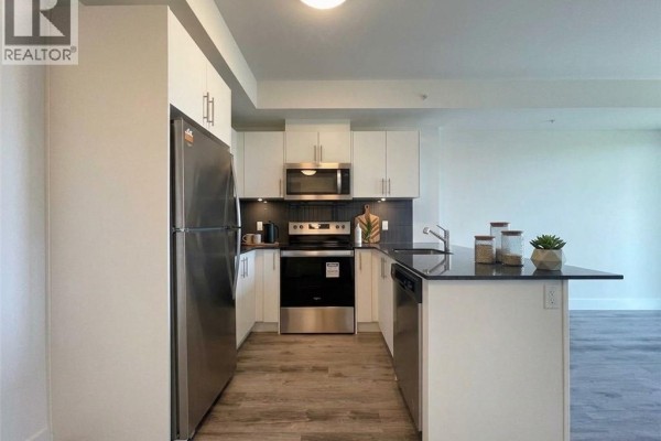 103 Roger Street Unit# 615, Waterloo, ON N2J0G2 Photo 5