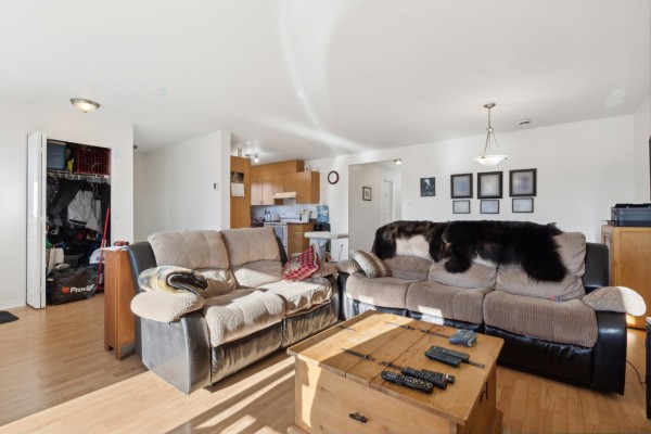 103 Rue De Cap-aux-meules, Gatineau, QC J8P0B3 Photo 2