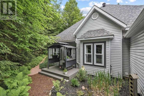 103 Southbank Drive, Bracebridge, ON, photo 3