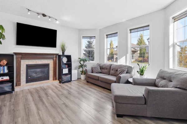 Living room - 103 Tallgrass Crescent, Winnipeg, MB R3X0E1 Photo 4