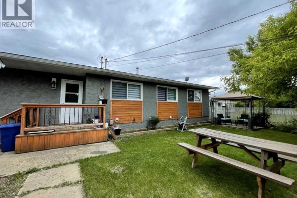 10308 104 Street, High Level, AB, photo 2