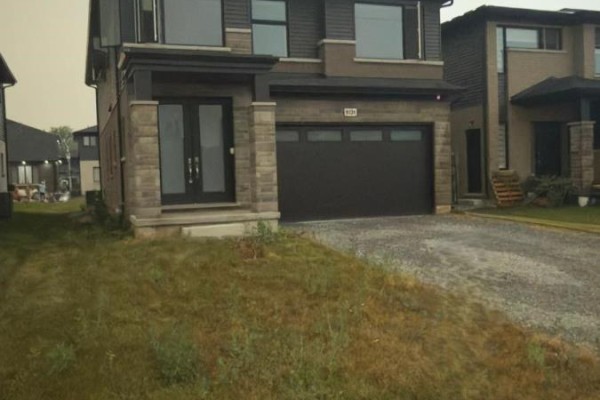 Kitchen - 1031 Alliston Avenue, Fort Erie, ON L2A0H3 Photo 4