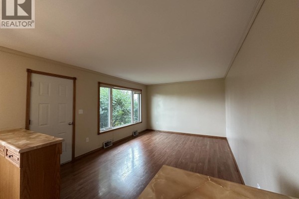 10312 104 Avenue, Fort St  John, BC, photo 3