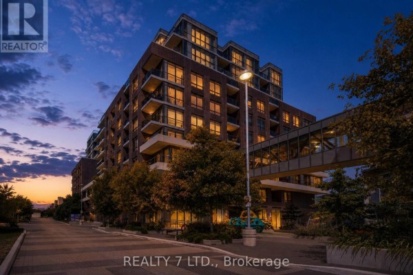 1033 - 26 Gibbs Road, Toronto, ON M9B0E3 Photo 5
