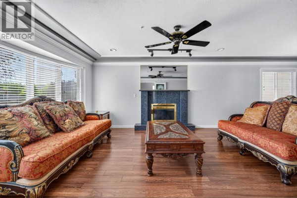 1033 E 39th Avenue, Vancouver, BC V5W1K9 Photo 5