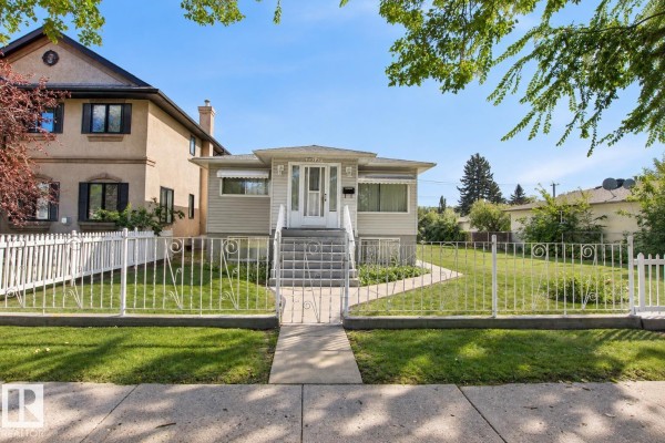 10339 80 Street Nw, Edmonton