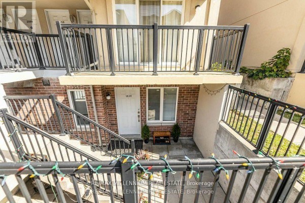 Kitchen - 1034 - 3045 Finch Avenue W, Toronto, ON M9M0A5 Photo 3