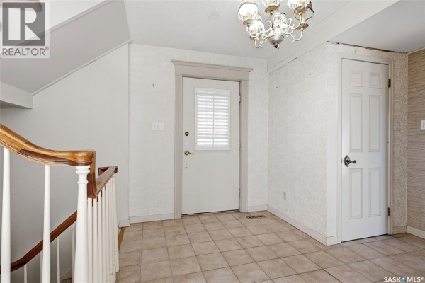 Kitchen - 1034 Gryphons Walk, Regina, SK S4S6X1 Photo 4