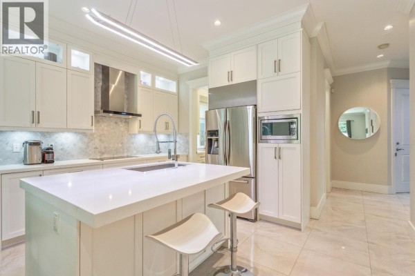10340 Odlin Road, Richmond, BC V6X1E2 Photo 5