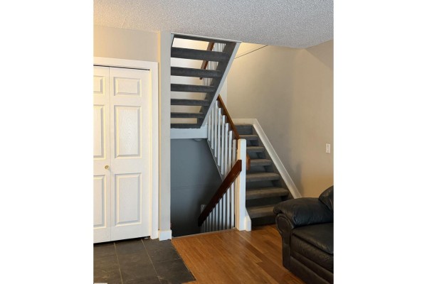 Primary Bedroom - 10344a 121 St Nw, Edmonton, AB T5N1K8 Photo 5