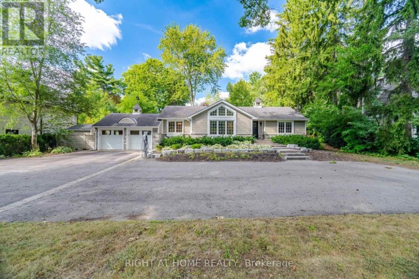 1037 Lakeshore Road W, Oakville