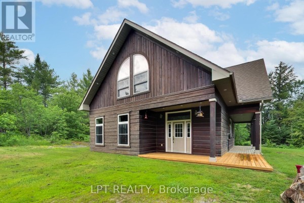 1039 Ben Lake Road E, Gravenhurst, ON, photo 2